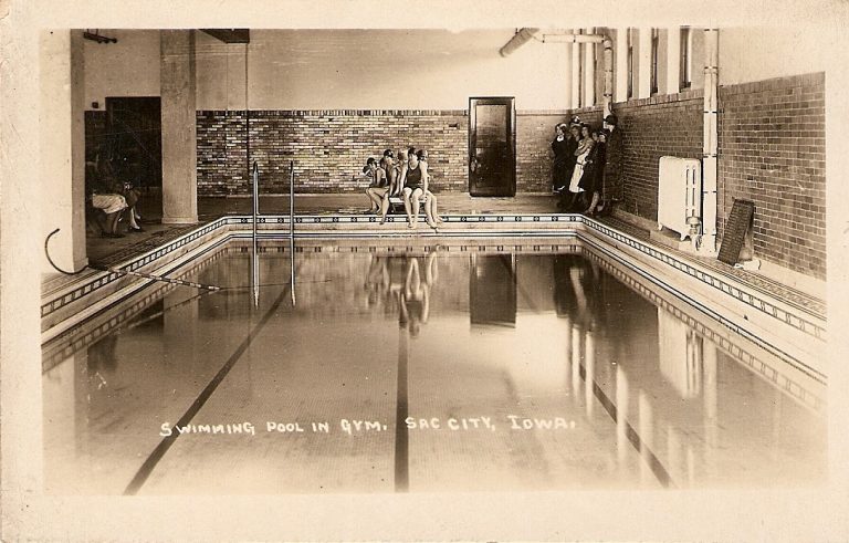 Sac City School Swimming Pool